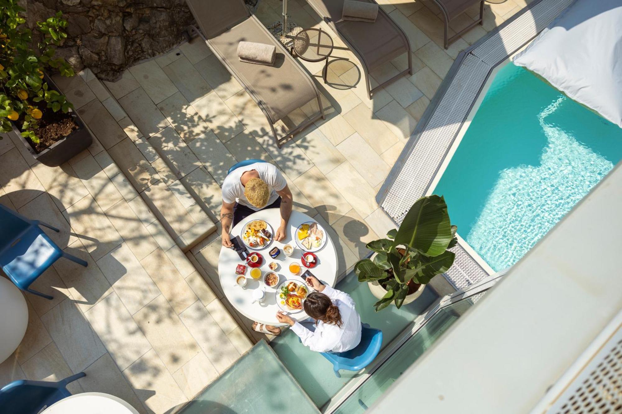 Hi Hotels Torbole - Pool & Spa Torbole Sul Garda Kültér fotó