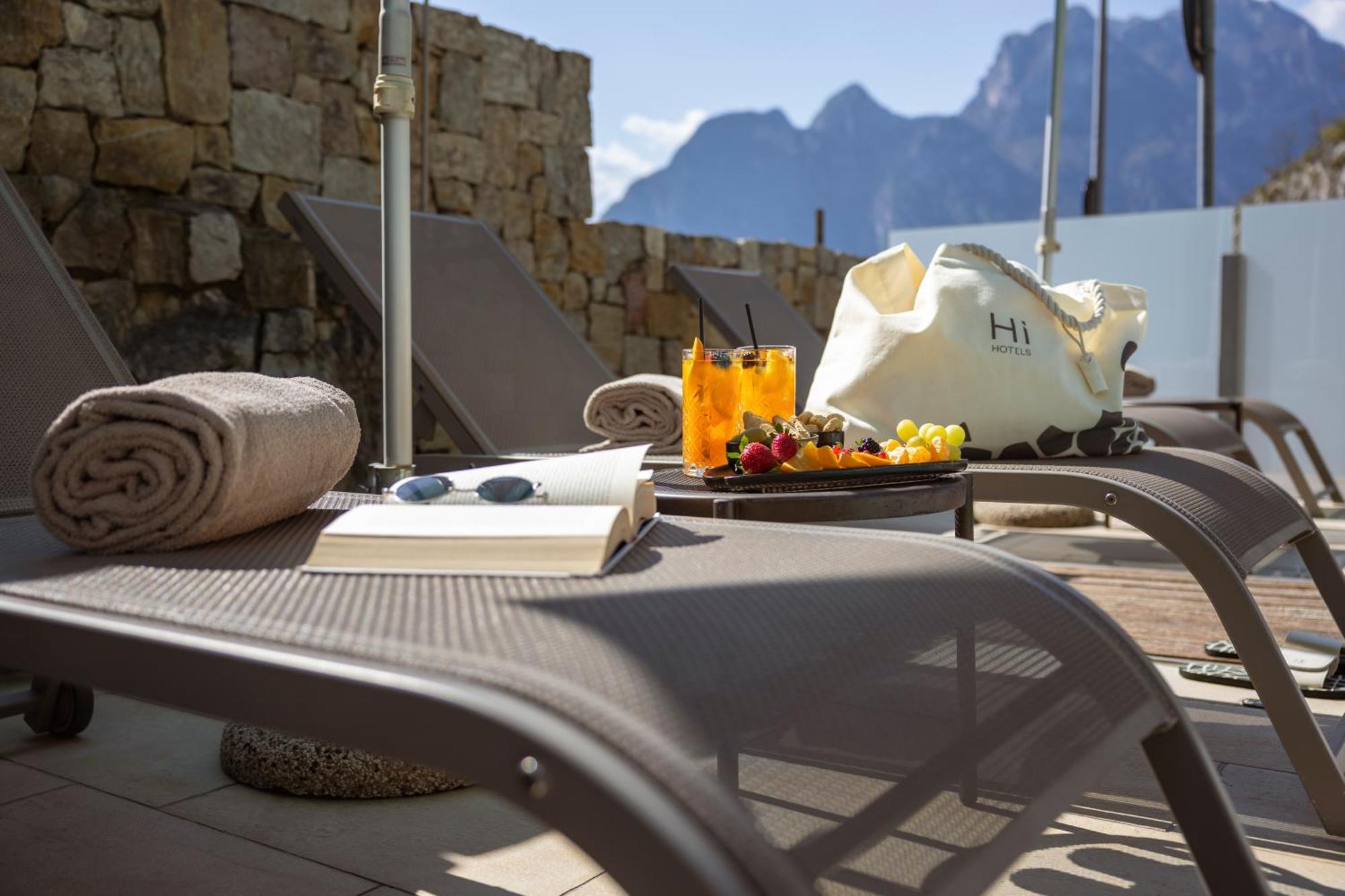 Hi Hotels Torbole - Pool & Spa Torbole Sul Garda Kültér fotó
